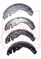 AKS-11825 КОЛОДКИ ТОРМОЗНЫЕ БАРАБАННЫЕ ЗАДНИЕ