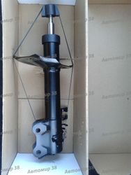 G32152L Стойка амортизационная | перед лев |