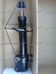 G32152R Стойка амортизационная | перед прав |