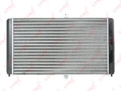 RM1138 Радиатор охлаждения двигателя